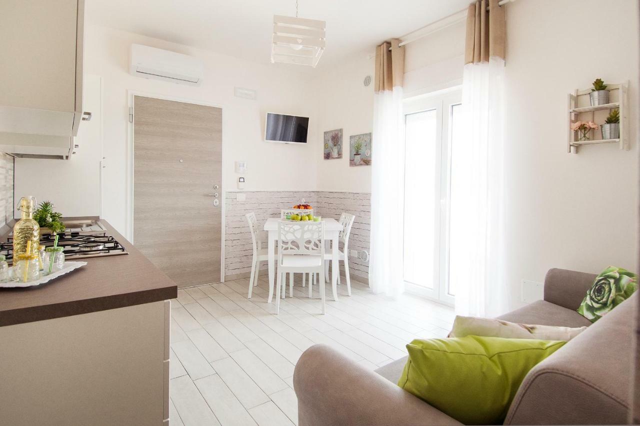 Hellen House Monopoli